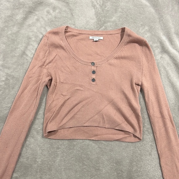 American Eagle Outfitters Sweaters - American Eagle Cropped Light Pink Sweater